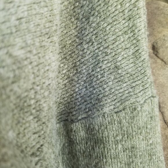 BOMBOM Green Women's Knit Women's Hoodie | Sweater Weather | Fall Essential - Picture 5 of 6